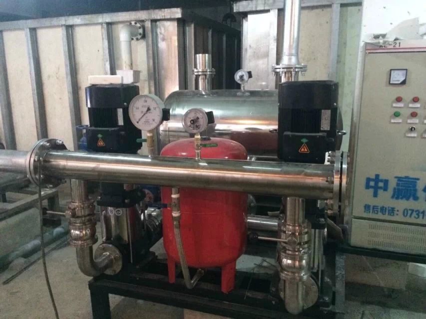 江西雄鷹房地產(chǎn)開發(fā)有限公司采購5.5KW、7.5KW兩用一備無負壓供水設備兩套